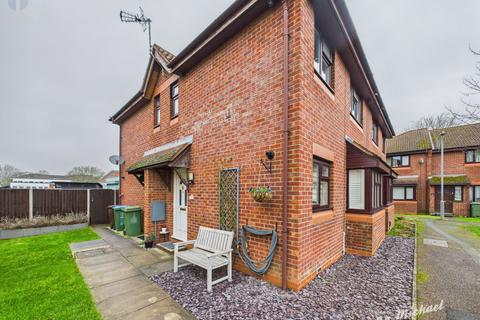 Battersby Mews, Aylesbury, Buckinghamshire