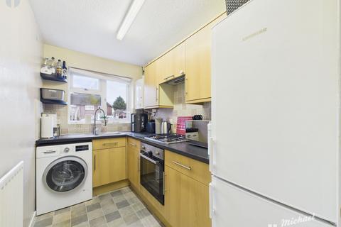 2 bedroom cluster house for sale, Battersby Mews, Aylesbury, Buckinghamshire