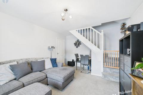 2 bedroom cluster house for sale, Battersby Mews, Aylesbury, Buckinghamshire