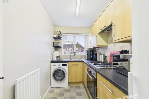 2 bedroom cluster house for sale, Battersby Mews, Aylesbury, Buckinghamshire
