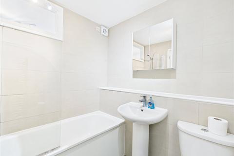 1 bedroom apartment to rent, St. Georges Close, Horley, Surrey, RH6