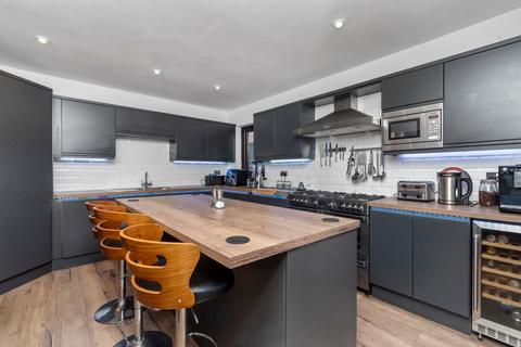 4 bedroom semi-detached house for sale, Hayfield Road, Woolston, WA1