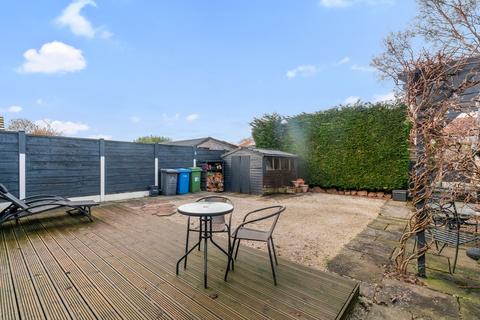 4 bedroom semi-detached house for sale, Hayfield Road, Woolston, WA1