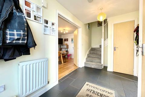 3 bedroom end of terrace house for sale, Loughborough Drive, Broughton, Milton Keynes, MK10