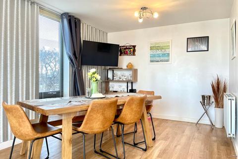 3 bedroom end of terrace house for sale, Loughborough Drive, Broughton, Milton Keynes, MK10