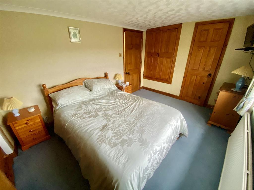 Bramleys Estate Agents - Stocksbank Road - Mirfiel