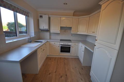 2 bedroom townhouse to rent, Mill Lane, Carlton