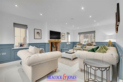 4 bedroom detached house for sale, Outings Lane, Doddinghurst, Brentwood