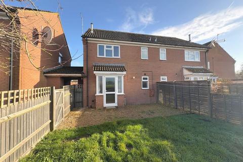 undefined, Iris Close, Aylesbury HP21