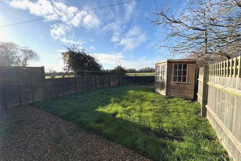 undefined, Iris Close, Aylesbury HP21