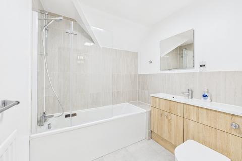 undefined, James Meadow, Langley, Berkshire, SL3