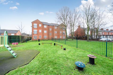 3 bedroom apartment for sale, Danes Close, Grimsby, North East Lincs, DN32
