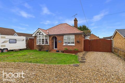 4 bedroom bungalow for sale, Anchor Road, Tiptree