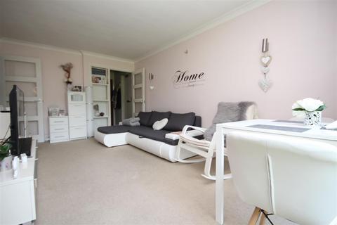 undefined, Upper Edgeborough Road, Guildford