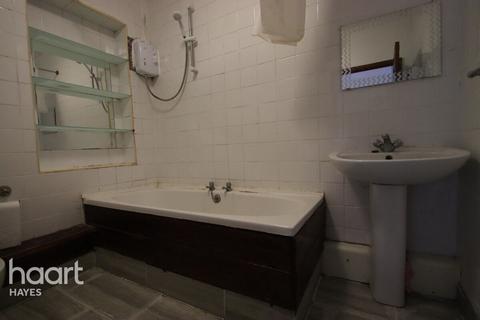 undefined, Warwick Crescent, HAYES