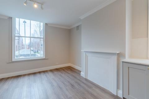 1 bedroom flat to rent, Priory Place, Gloucester GL1