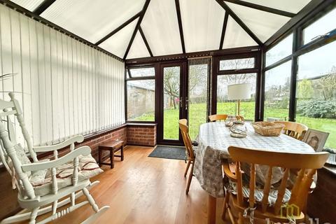 2 bedroom detached bungalow for sale, Poplar Lane, Corringham DN21