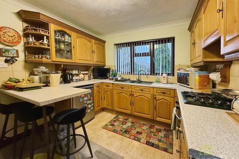 2 bedroom detached bungalow for sale, Poplar Lane, Corringham DN21