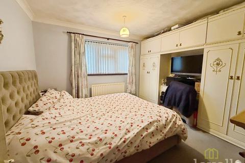 2 bedroom detached bungalow for sale, Poplar Lane, Corringham DN21