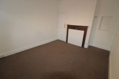 2 bedroom terraced house to rent, Lynn Street, Blyth, NE24