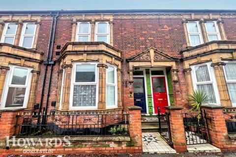 4 bedroom terraced house for sale, Mill Road, Great Yarmouth