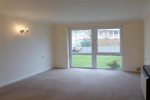 1 bedroom retirement property to rent, 6 Homerose House, Cottage Grove PO5