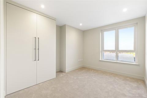 2 bedroom apartment to rent, Bicknell Way, SW17