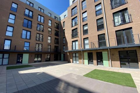 2 bedroom duplex to rent, Middlewood Plaza, Craven Street, Salford