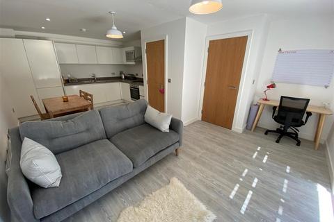 2 bedroom duplex to rent, Middlewood Plaza, Craven Street, Salford
