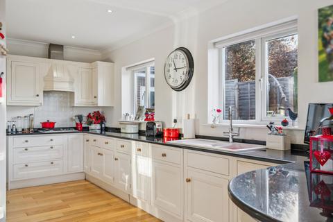 4 bedroom detached house for sale, Old Mead, Chalfont St. Peter, Buckinghamshire, SL9