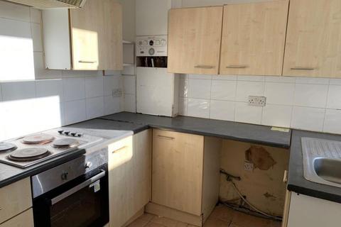 3 bedroom terraced house to rent, Albert Street, Oswaldtwistle Accrington