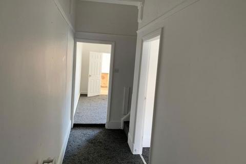 3 bedroom terraced house to rent, Albert Street, Oswaldtwistle Accrington