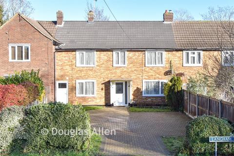 4 bedroom terraced house for sale, Langham Crescent, Billericay, Essex