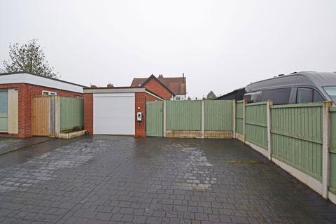 4 bedroom semi-detached house for sale, 9 All Saints Road, Bromsgrove, Worcestershire, B61 0AG