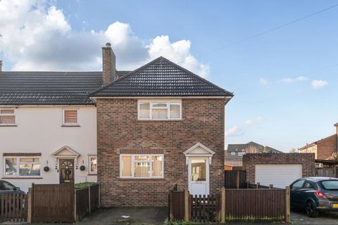 2 bedroom end of terrace house for sale, Ambleside Avenue, Walton On Thames, KT12