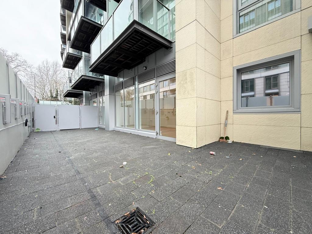 Patio 1
