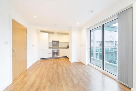 1 bedroom flat to rent, Sydney Road, Enfield EN2