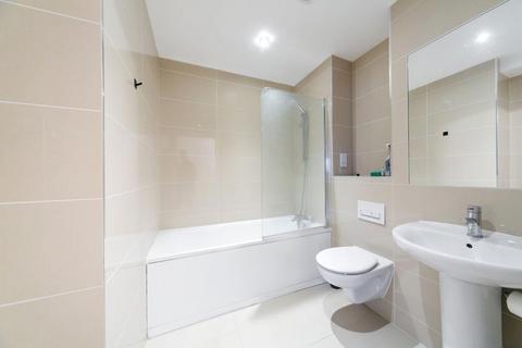 1 bedroom flat to rent, Sydney Road, Enfield EN2