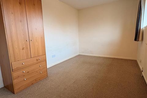 undefined, Heddington Way, Knighton