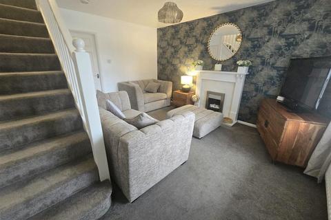 2 bedroom semi-detached house to rent, Cennon Grove, Ingleby Barwick, Stockton-On-Tees
