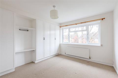 3 bedroom semi-detached house for sale, Fullerton Drive, Byfleet, West Byfleet, Surrey, KT14