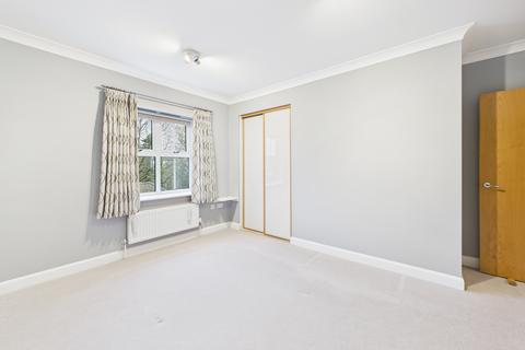 2 bedroom apartment for sale, Maxwell Place,  Beaconsfield, HP9 1AQ