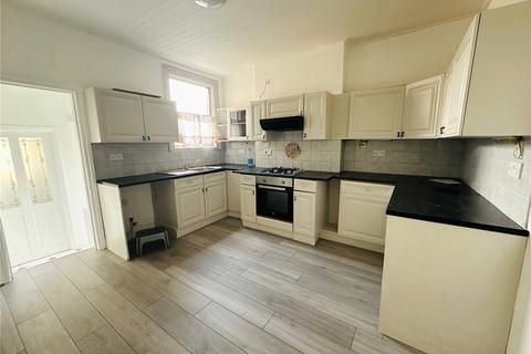 3 bedroom end of terrace house for sale, Neuchatel Road, London, SE6