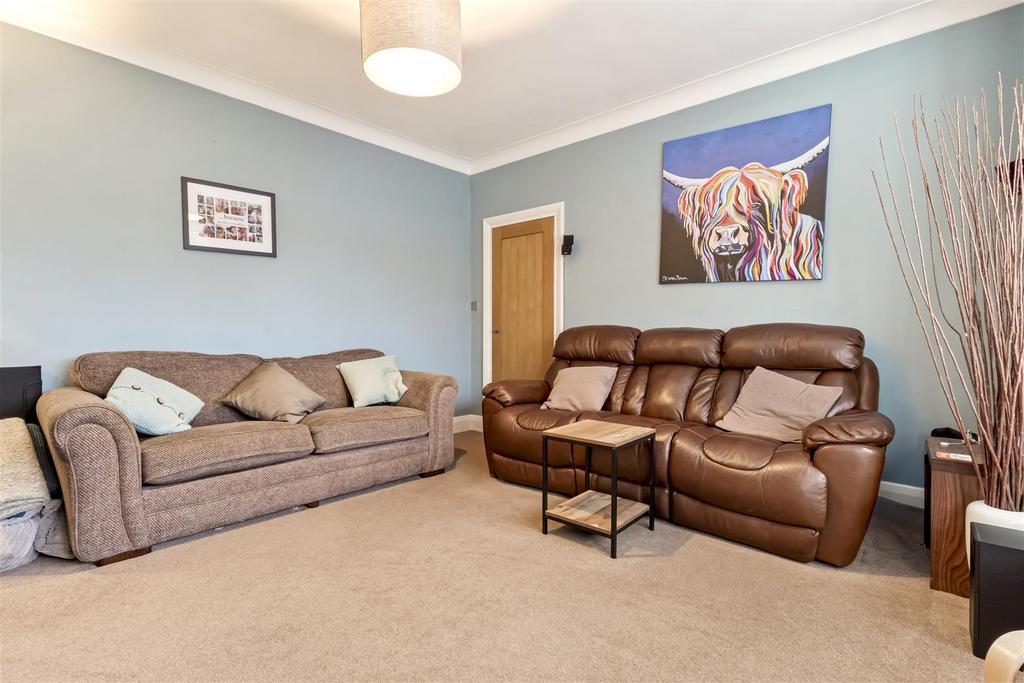 11 Loxwood avenue-002.JPG