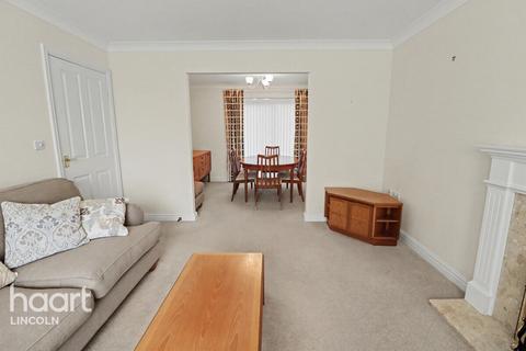 4 bedroom detached house for sale, Kings Way, Welton