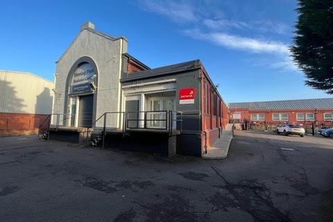 Industrial unit to rent, 544 Scotland Street West Glasgow G41 1BZ