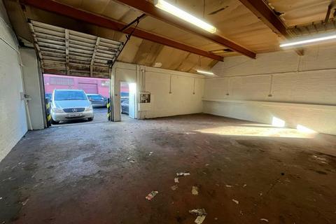 Industrial development to rent, 33-45 St. Marnock St Glasgow G40 2TT