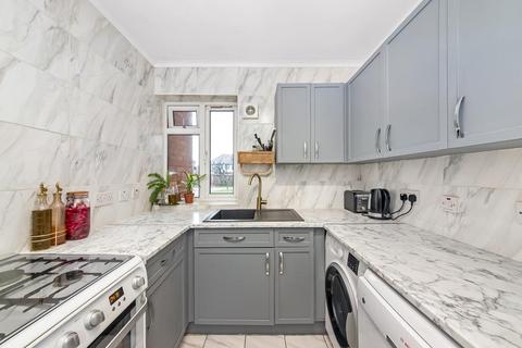 2 bedroom flat for sale, Tyson Road, Forest Hill, London, SE23