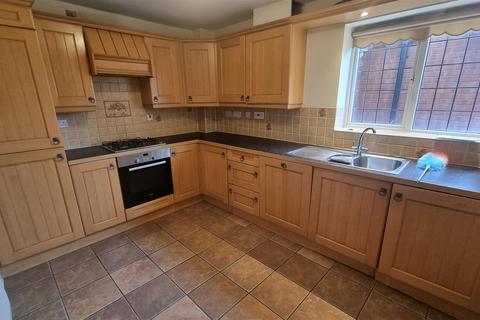 2 bedroom apartment to rent, Warwick Road, Coventry CV3