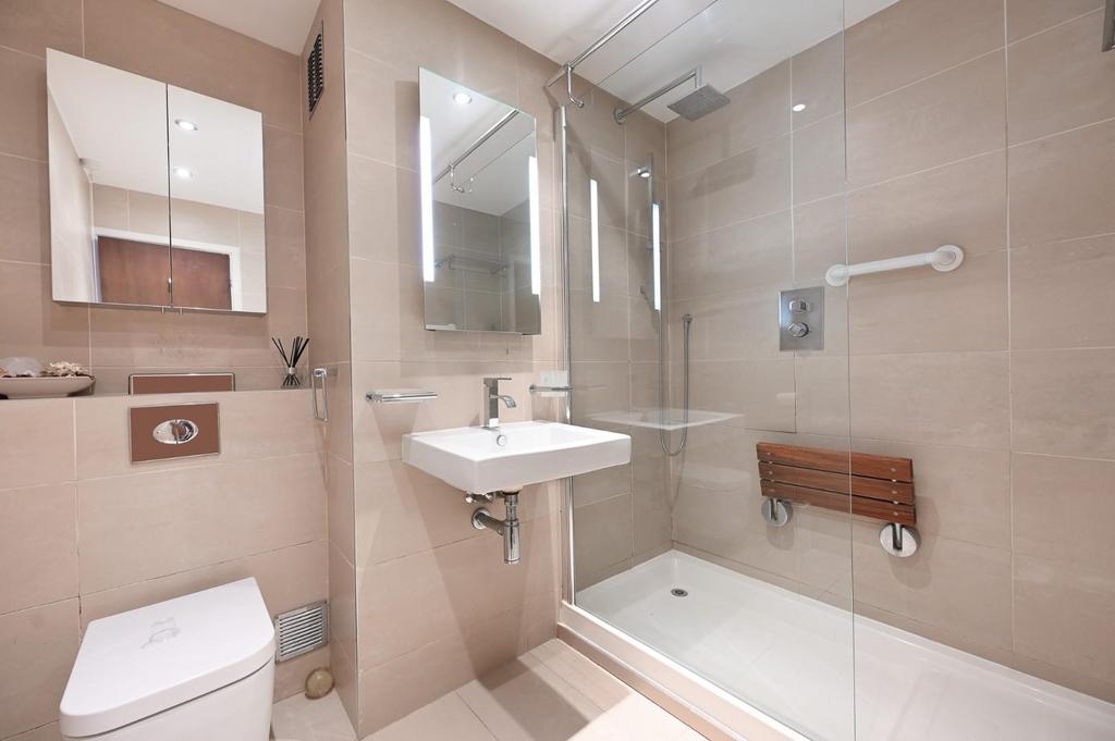 TEC - Flat 7, Marlborough - Shower Room1 (1).jpg